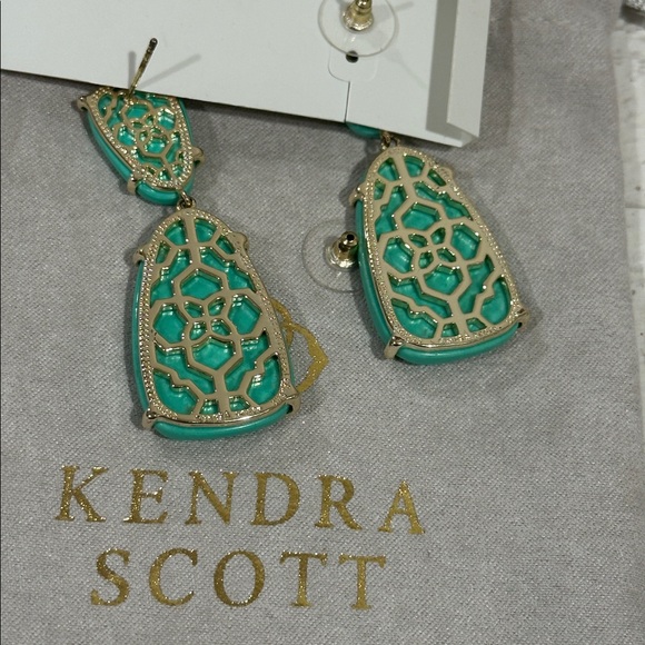 NWT Kendra Scott Statement Earrings - Picture 4 of 4